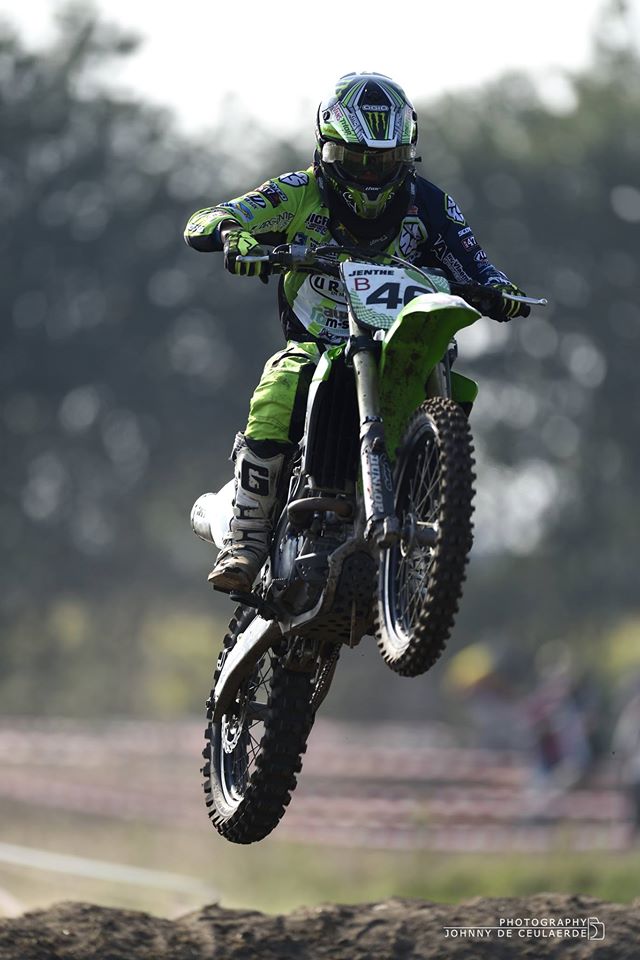 Jenthes's Crossalbum